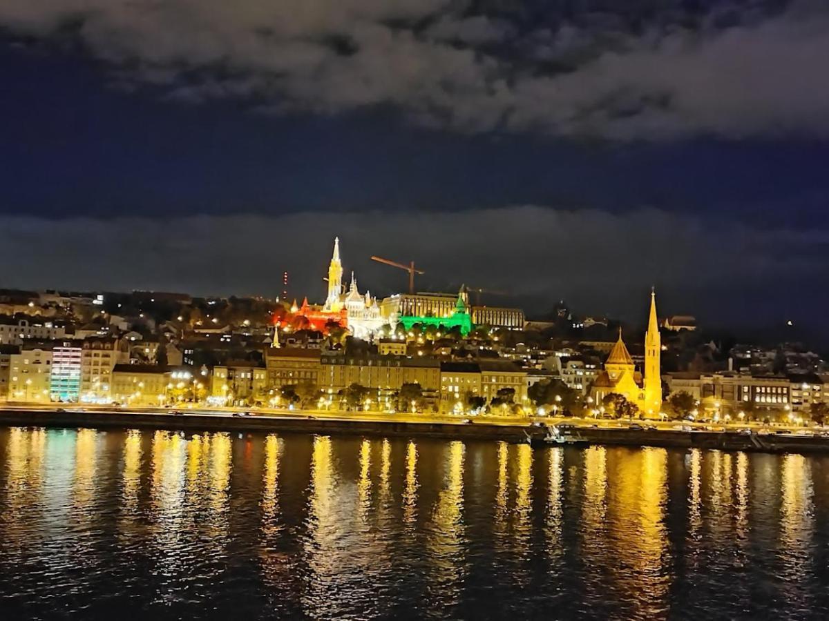 Danu-Duna Appartamento Budapest Esterno foto