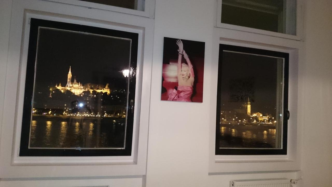 Danu-Duna Appartamento Budapest Esterno foto